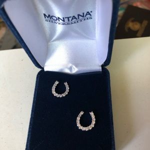 Montana Silversmiths Horseshoe Earrings NWOT